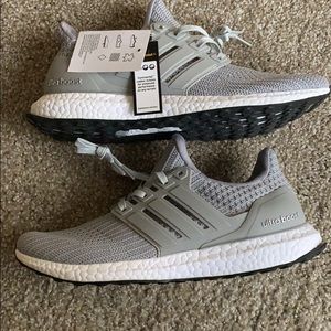 Ultraboost 4.0 grey
